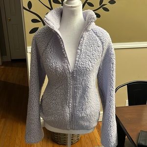A light lavender teddy warm jacket, zipper up
